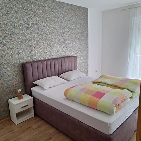 Apartment Enjoy Free Private Parking Mostar Luaran gambar