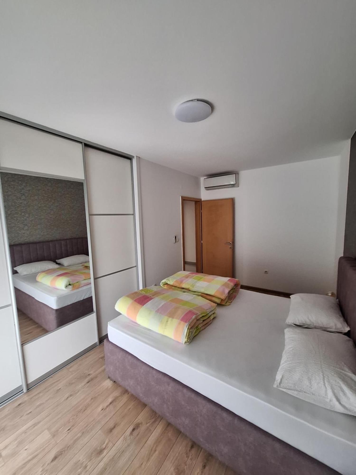 Apartment Enjoy Free Private Parking Mostar Luaran gambar