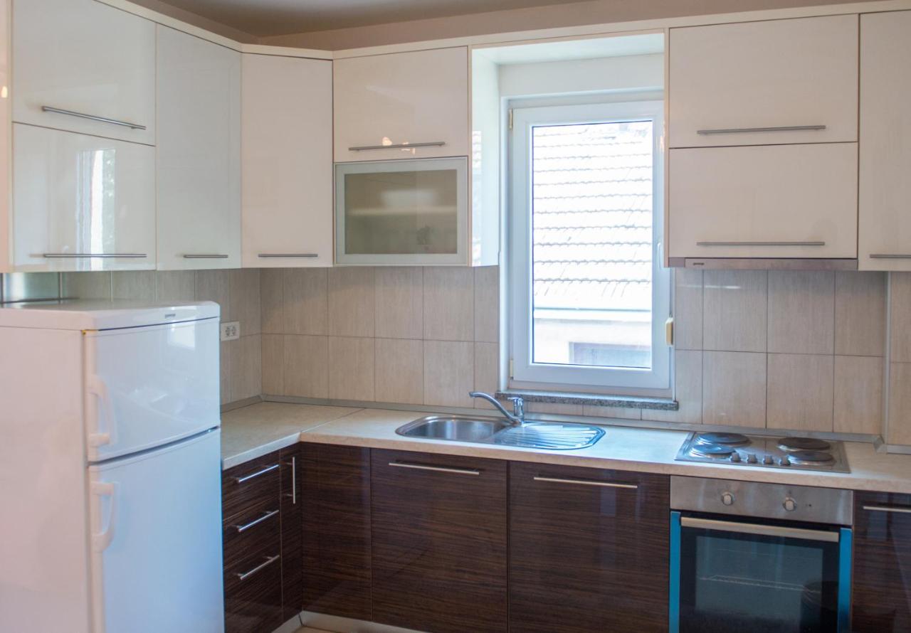 Apartment Enjoy Free Private Parking Mostar Luaran gambar